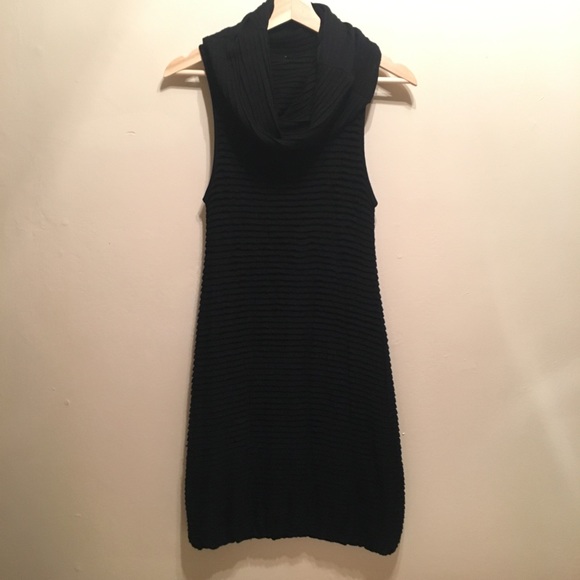 Alice + Olivia Dresses & Skirts - Alice + Olivia Cowl Neck Bubble Hem Sweater Dress